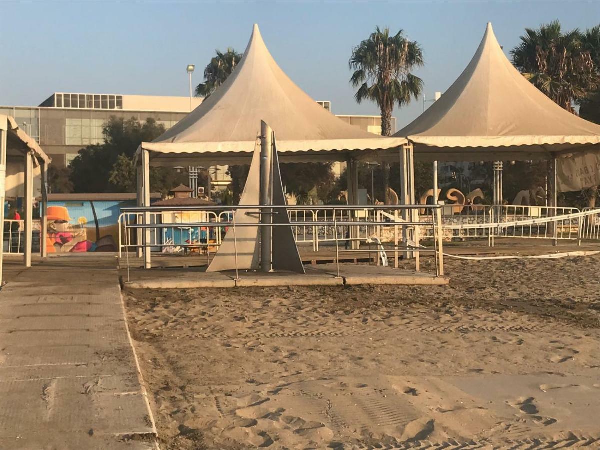 Apartments Naty Beach Málaga Dış mekan fotoğraf