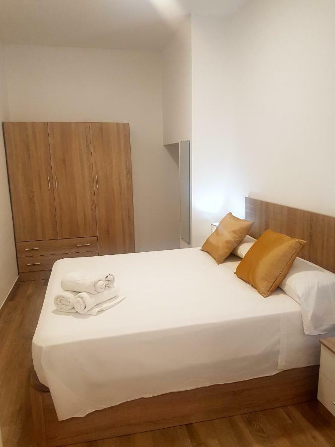 Apartments Naty Beach Málaga Dış mekan fotoğraf